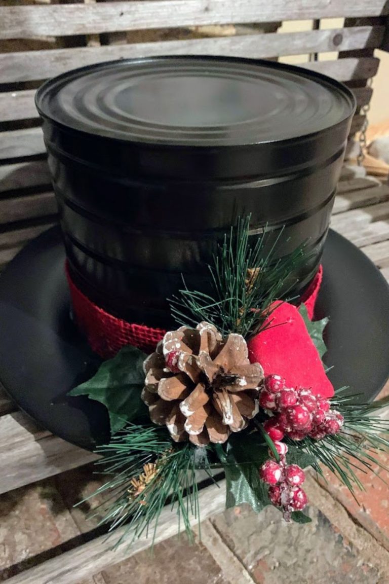 Dollar Tree Snowman Hat Centerpiece