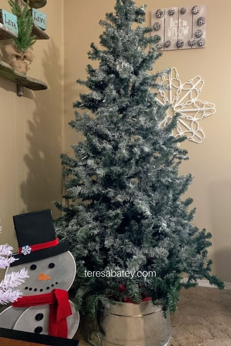 How to transition from Holiday to Winter Decor 5