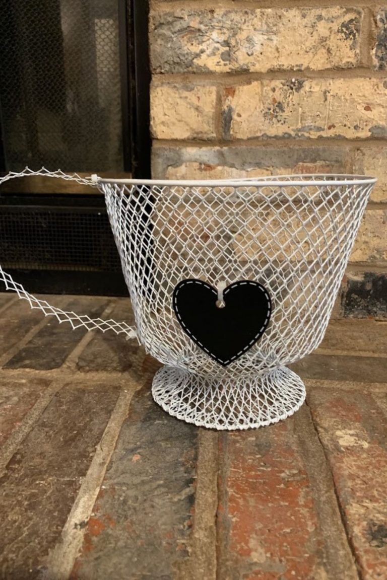 Dollar Tree DIY Wire Wastebasket