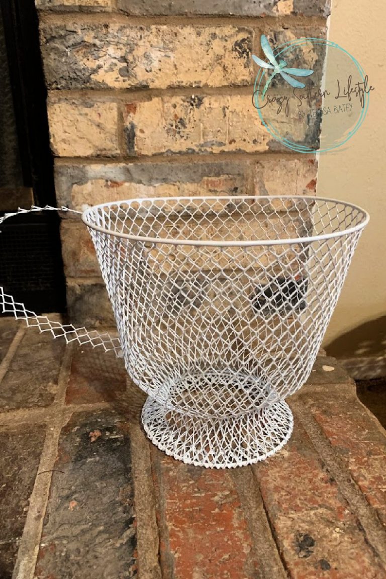 Dollar Tree DIY Wire Wastebasket Coffee Mug Crazy Southern Lifestyle by Teresa Batey