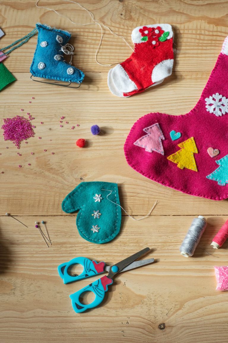 Easy Christmas Crafts