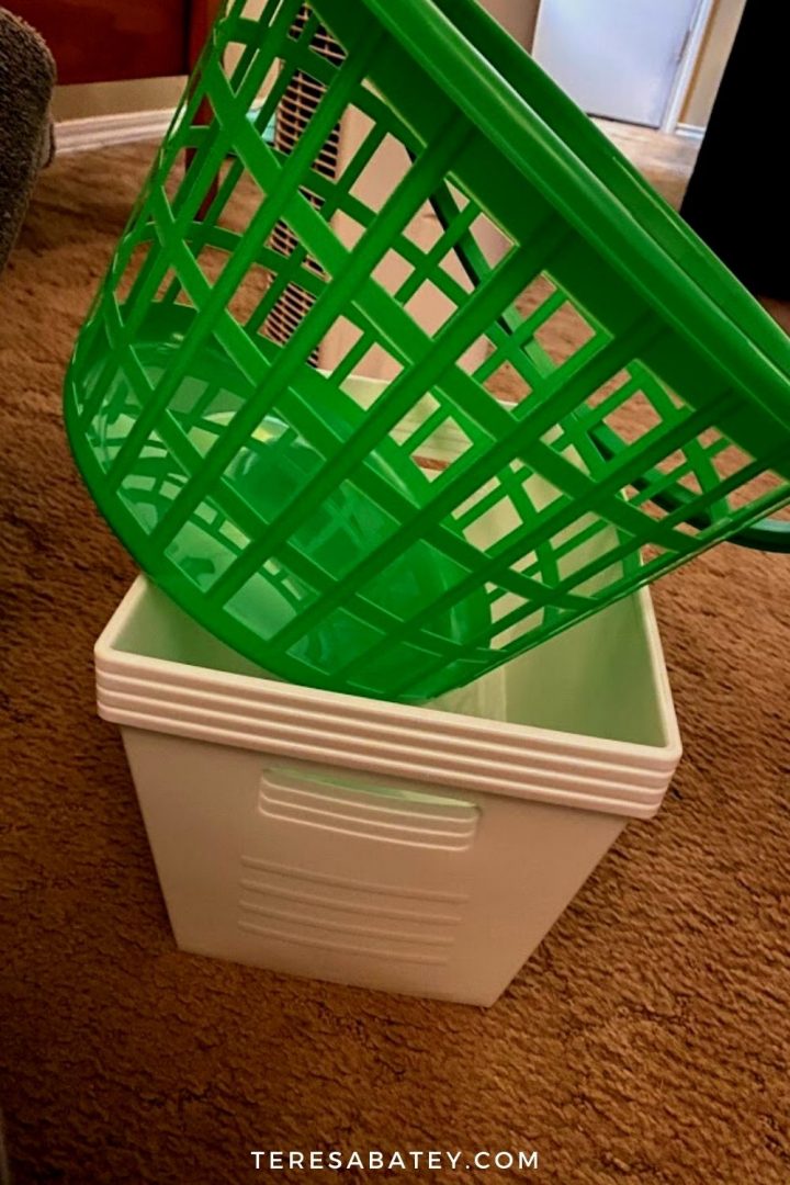 DIY Dollar Tree Linen Closet Organization Idea