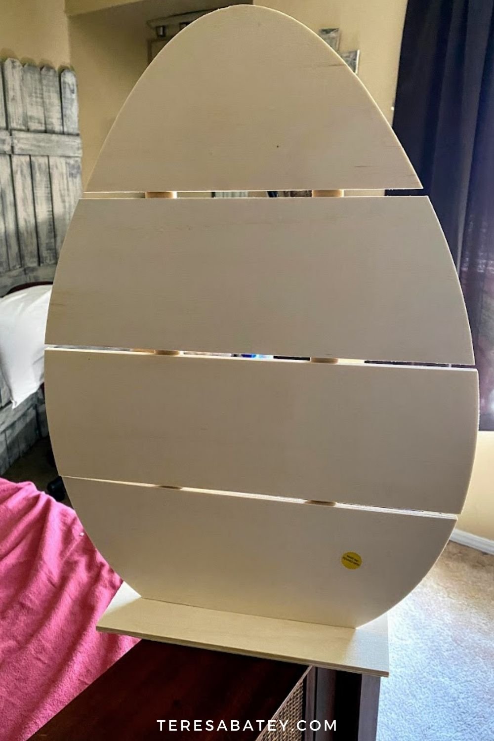 Easter Wood Stencil Decor