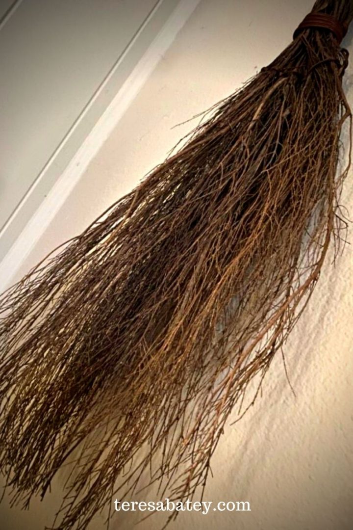 Fall Magic DIY Decorated Scented Brooms To The Season